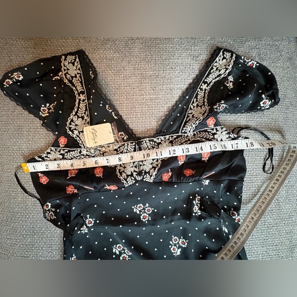 Free People Haven Midi Dress Black Combo Floral Embroidered Backless Size M NWT - Picture 14 of 16